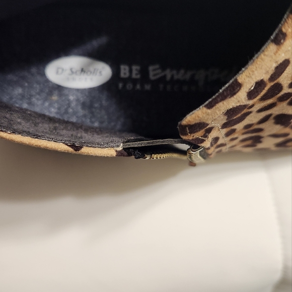 NWOT- Dr. Scholl booties - Picture 4 of 7
